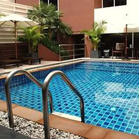 Furamaxclusive Sukhumvit 